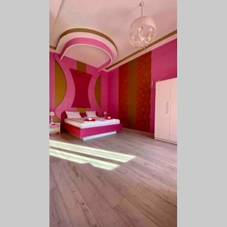 Budoir Royal Apartment オラデア エクステリア 写真